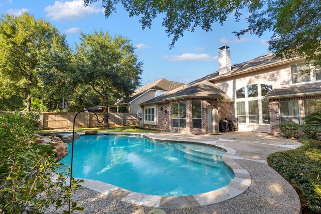14 Mammoth Springs Court, The Woodlands, TX 77382