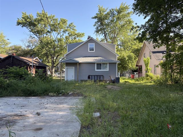 220 Parker Avenue, Benton Harbor, MI 49022