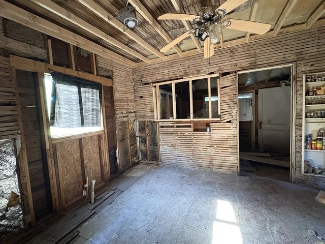220 Parker Avenue, Benton Harbor, MI 49022