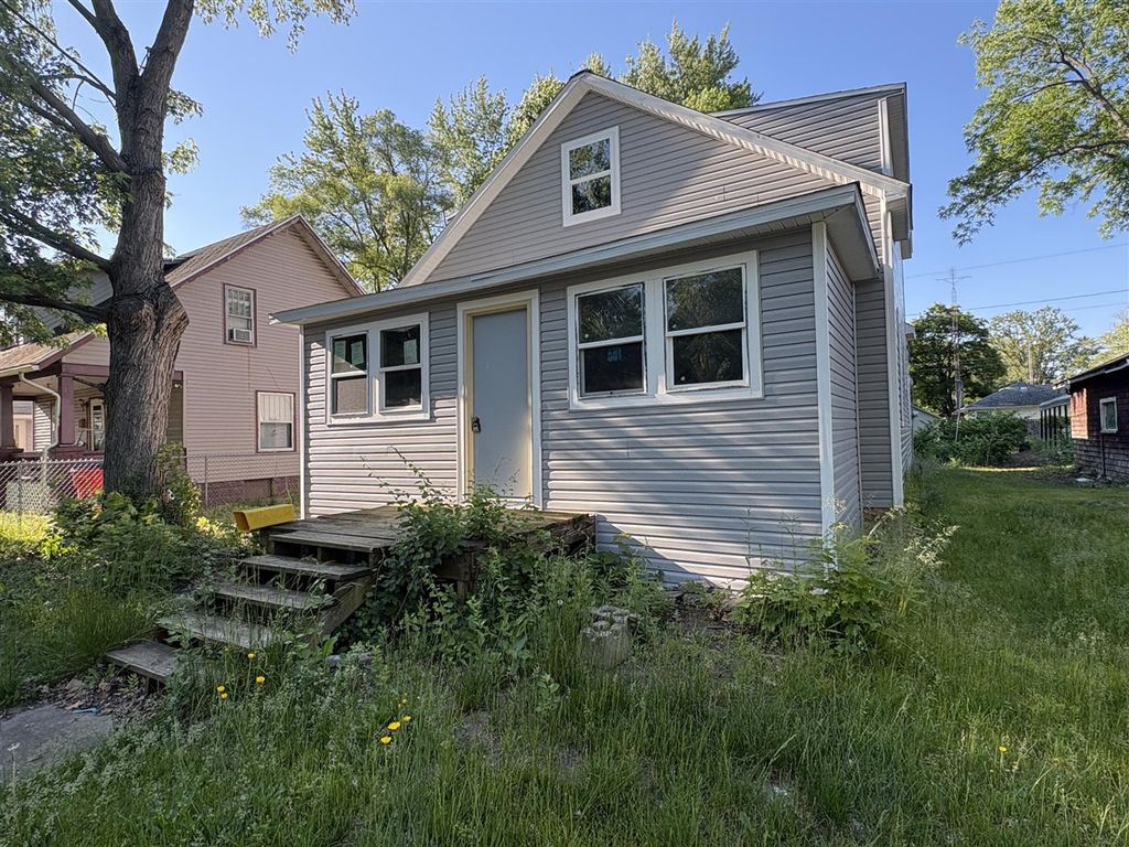 220 Parker Avenue, Benton Harbor, MI 49022