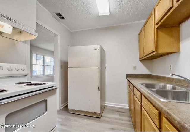 884 DETROIT Street, Jacksonville, FL 32254