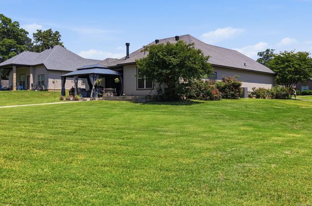 4023 Lantern Hill Drive, Benton, AR 72019