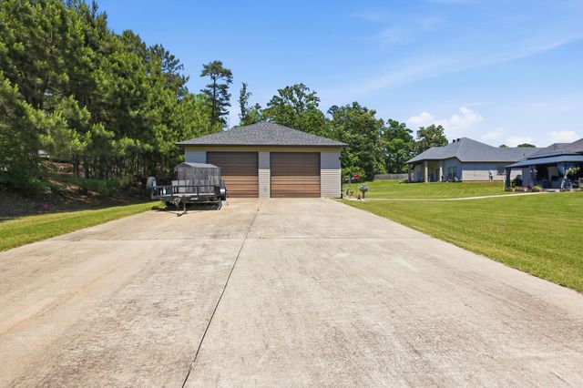 4023 Lantern Hill Drive, Benton, AR 72019