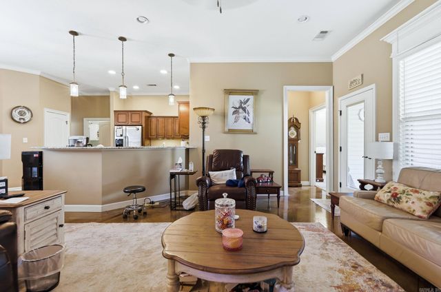 4023 Lantern Hill Drive, Benton, AR 72019