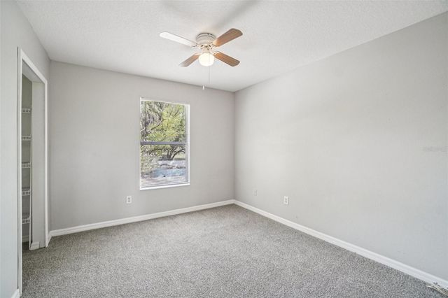 2420 E IDA STREET, Tampa, FL 33610