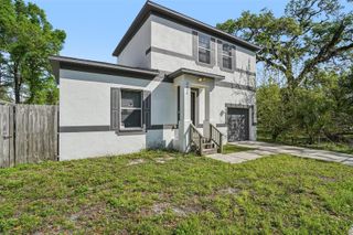 2420 E IDA STREET, Tampa, FL 33610