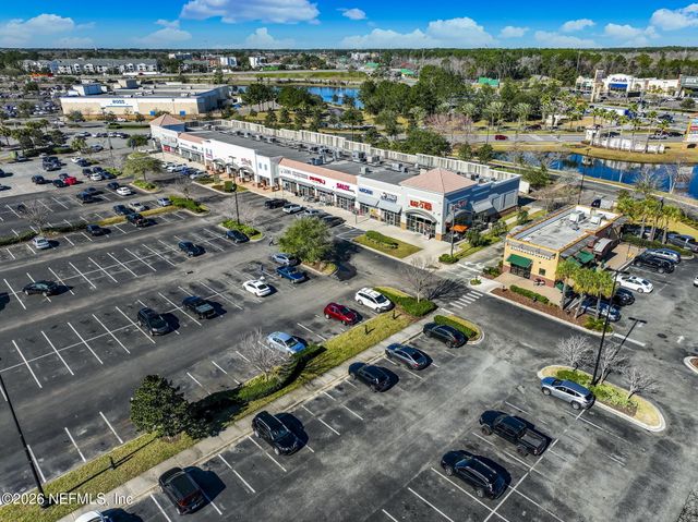 5598 KELLAR Circle, Jacksonville, FL 32218