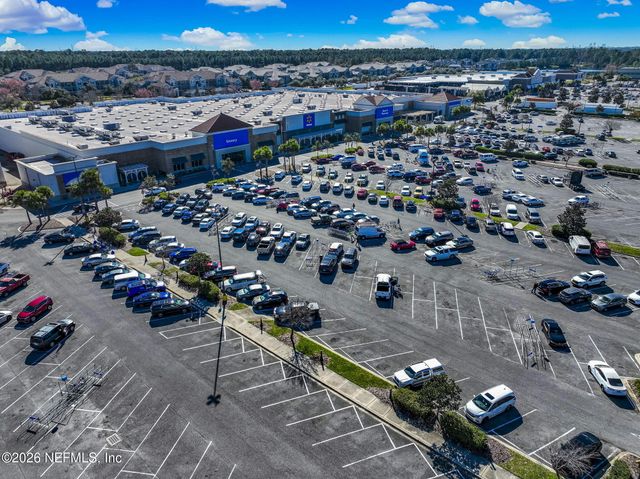 5598 KELLAR Circle, Jacksonville, FL 32218