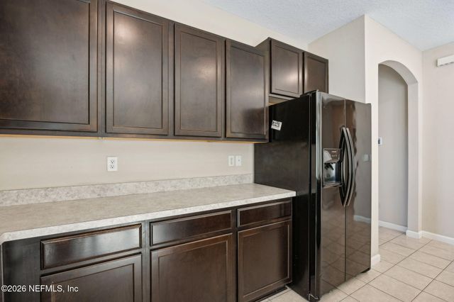 5598 KELLAR Circle, Jacksonville, FL 32218