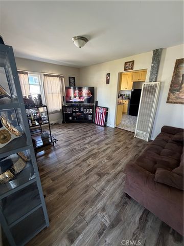 936 N Laurel, Ontario, CA 91762