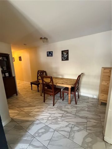 936 N Laurel, Ontario, CA 91762