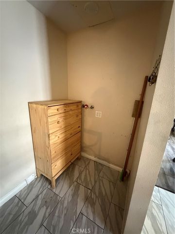 936 N Laurel, Ontario, CA 91762