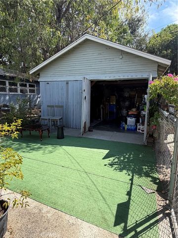 936 N Laurel, Ontario, CA 91762