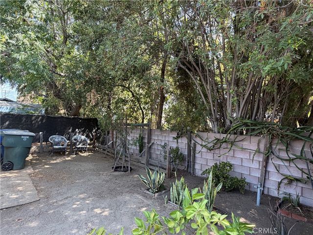 936 N Laurel, Ontario, CA 91762