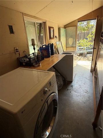 936 N Laurel, Ontario, CA 91762