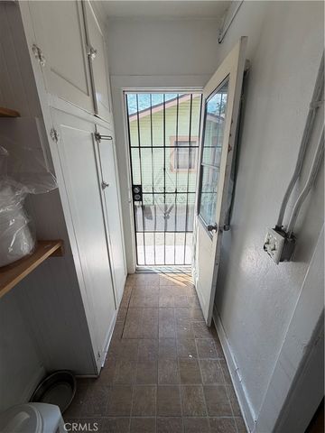 936 N Laurel, Ontario, CA 91762