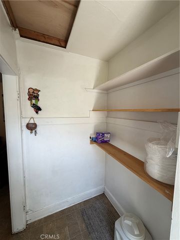936 N Laurel, Ontario, CA 91762