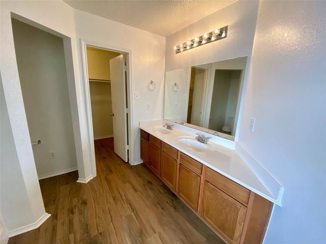 737 Eldorado Drive, Desoto, TX 75115
