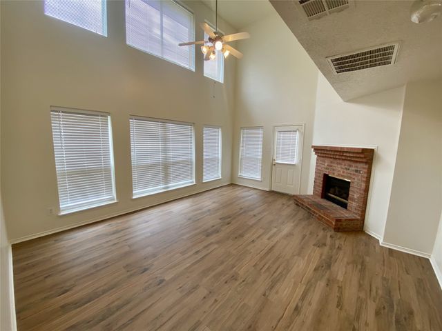 737 Eldorado Drive, Desoto, TX 75115