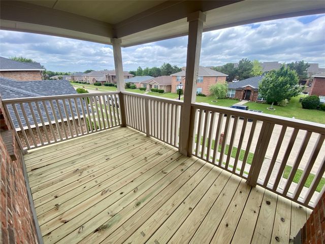 737 Eldorado Drive, Desoto, TX 75115