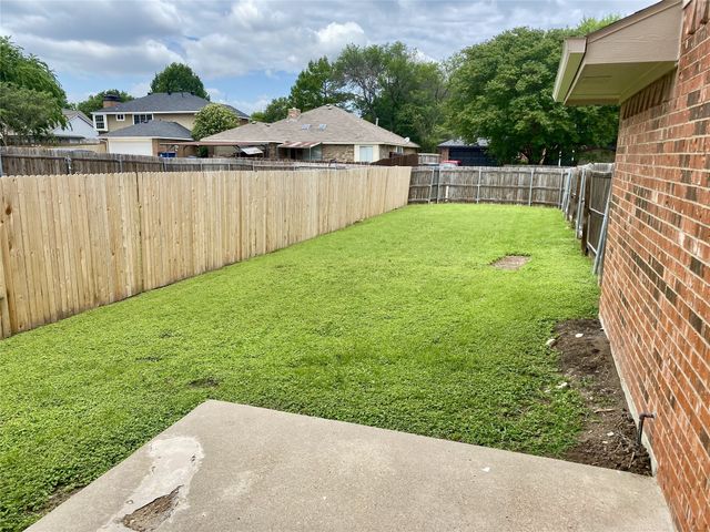737 Eldorado Drive, Desoto, TX 75115