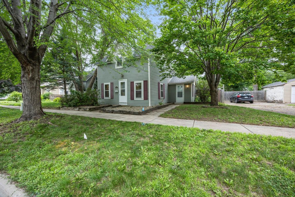540 6th Street W, Hastings, MN 55033