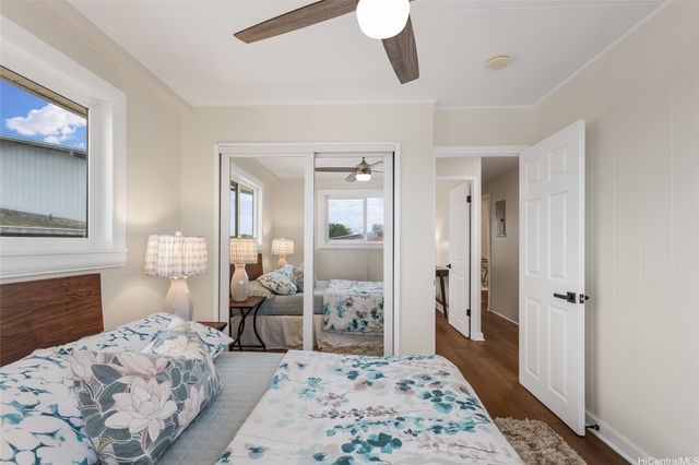 923 Upalu Street, Pearl City, HI 96782