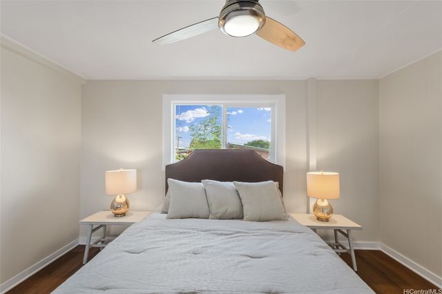 923 Upalu Street, Pearl City, HI 96782