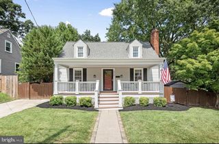 2217 S CULPEPER ST, Arlington, VA 22206