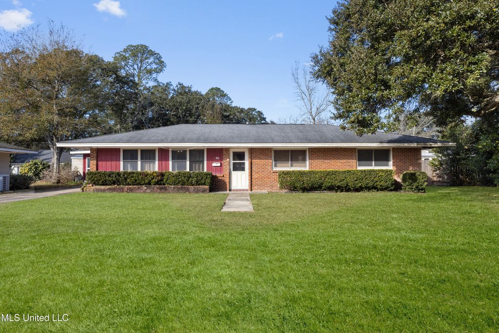 4111 Washington Avenue, Gulfport, MS 39507