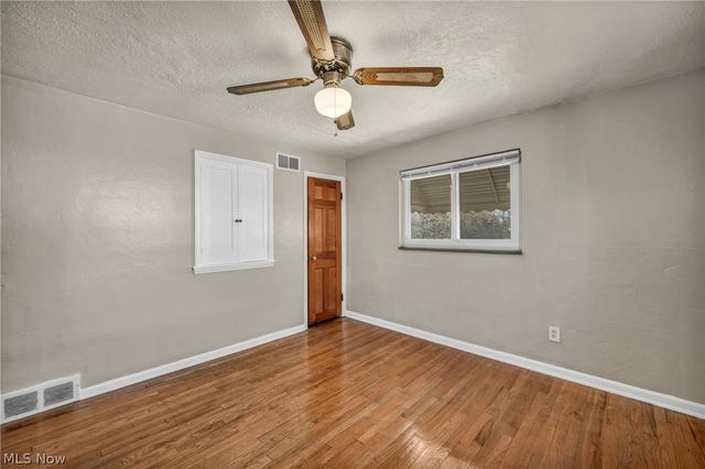 275 E 200th Street, Euclid, OH 44119