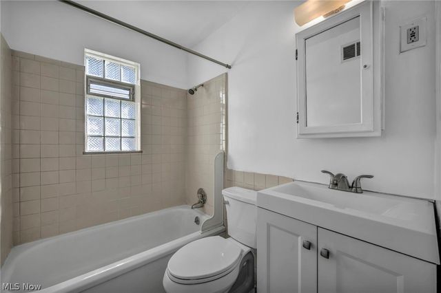 275 E 200th Street, Euclid, OH 44119