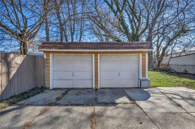 275 E 200th Street, Euclid, OH 44119