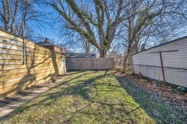 275 E 200th Street, Euclid, OH 44119