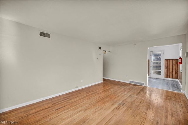 275 E 200th Street, Euclid, OH 44119