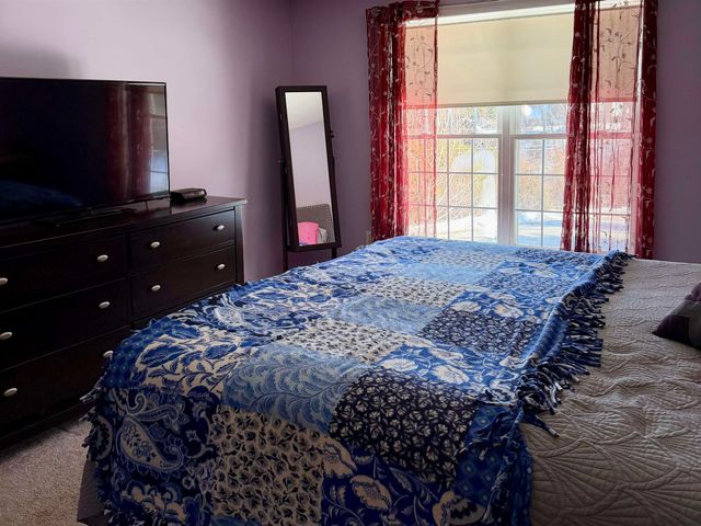 1 Olde Bridge Lane, Epping, NH 03042