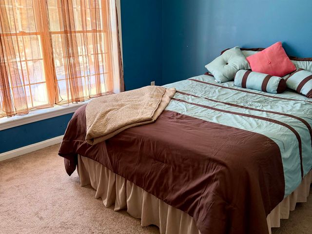 1 Olde Bridge Lane, Epping, NH 03042