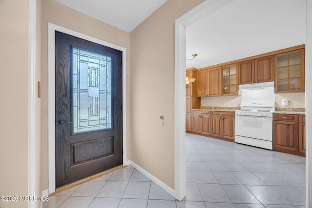 246 Plum Drive, Marlboro, NJ 07746