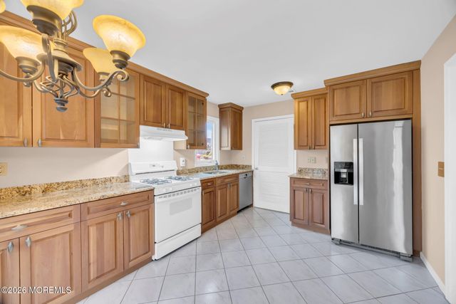 246 Plum Drive, Marlboro, NJ 07746