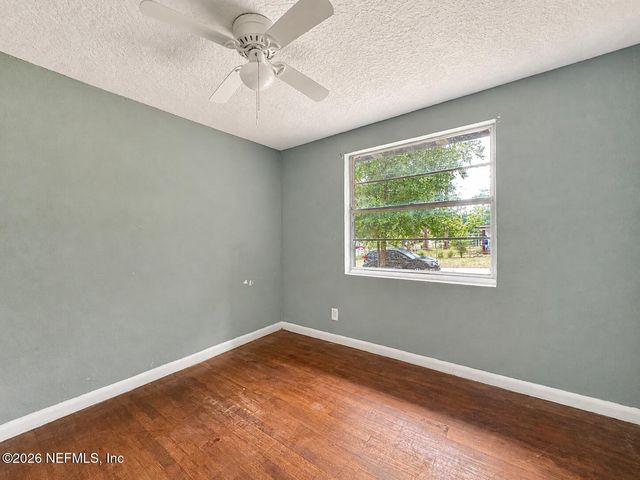 282 PECAN Street, Jacksonville, FL 32211
