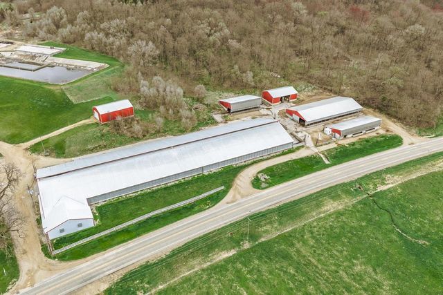E9450 B Road, Sauk City, WI 53583