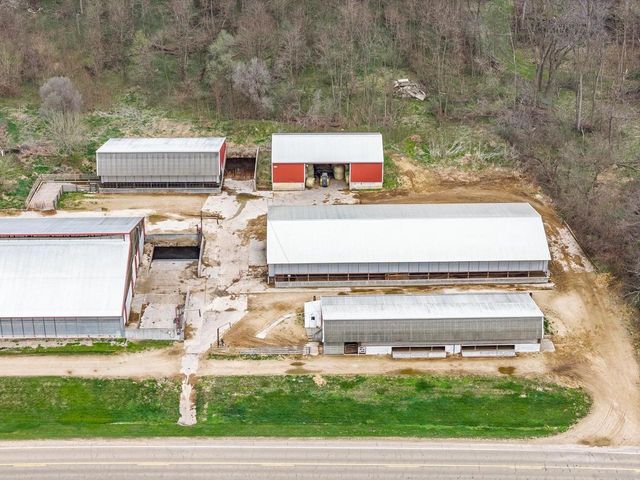 E9450 B Road, Sauk City, WI 53583