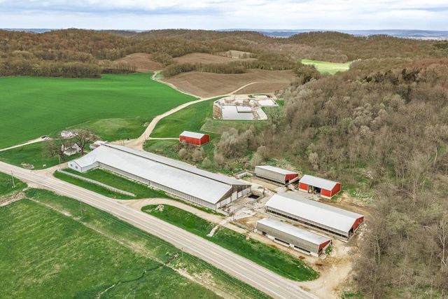 E9450 B Road, Sauk City, WI 53583