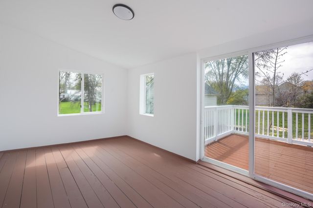 4421 State Route 9G, Germantown, NY 12526