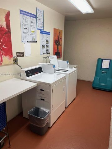 8940 S Hollybrook Boulevard 306, Pembroke Pines, FL 33025