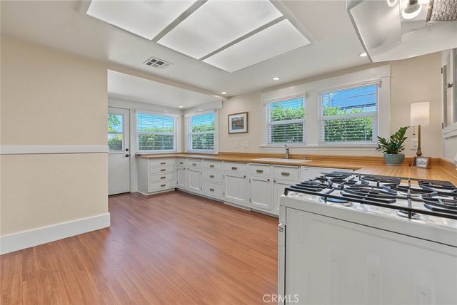 5086 Riverside Drive, Chino, CA 91710