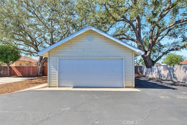 5086 Riverside Drive, Chino, CA 91710