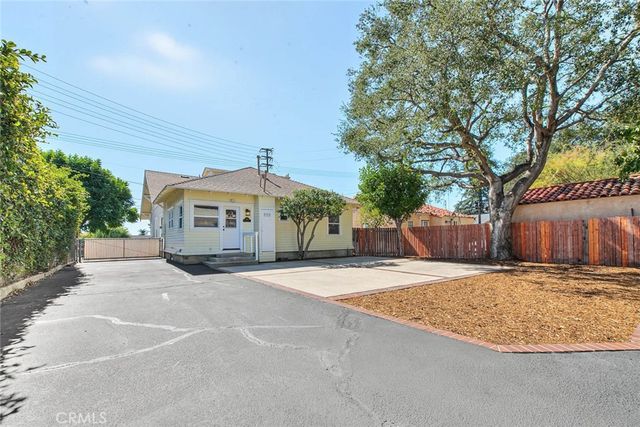 5086 Riverside Drive, Chino, CA 91710