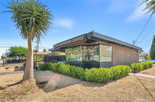 5086 Riverside Drive, Chino, CA 91710