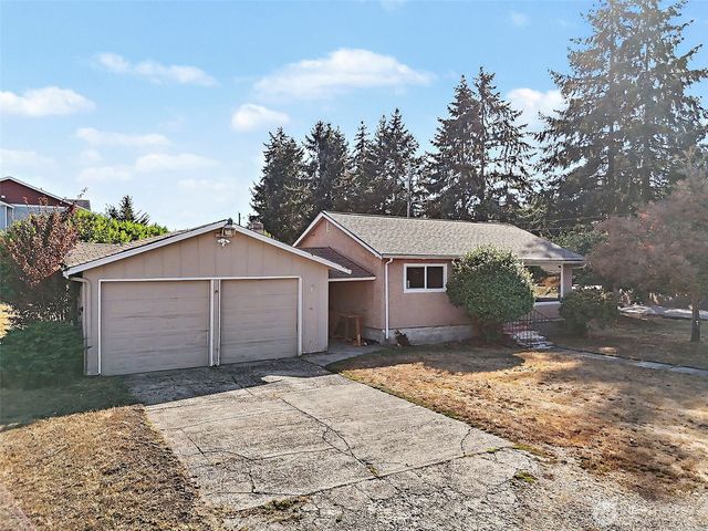 5220 64th Street W, University Place, WA 98467